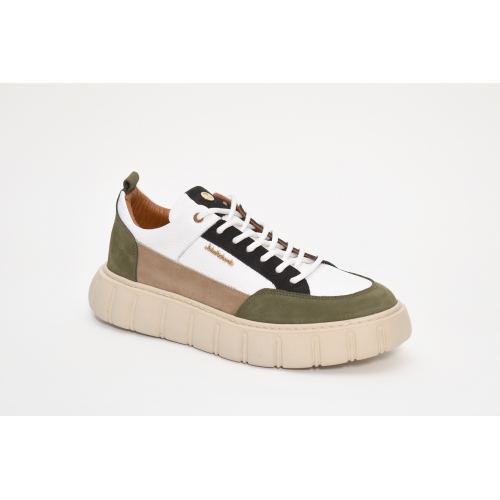 John Richardo 23367 Green